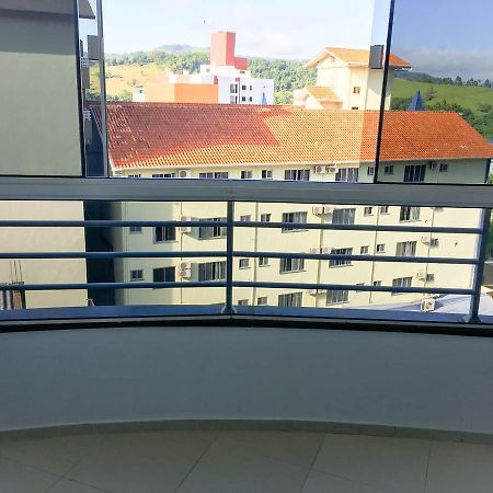 Edificio Summer Ville Piratuba Extérieur photo